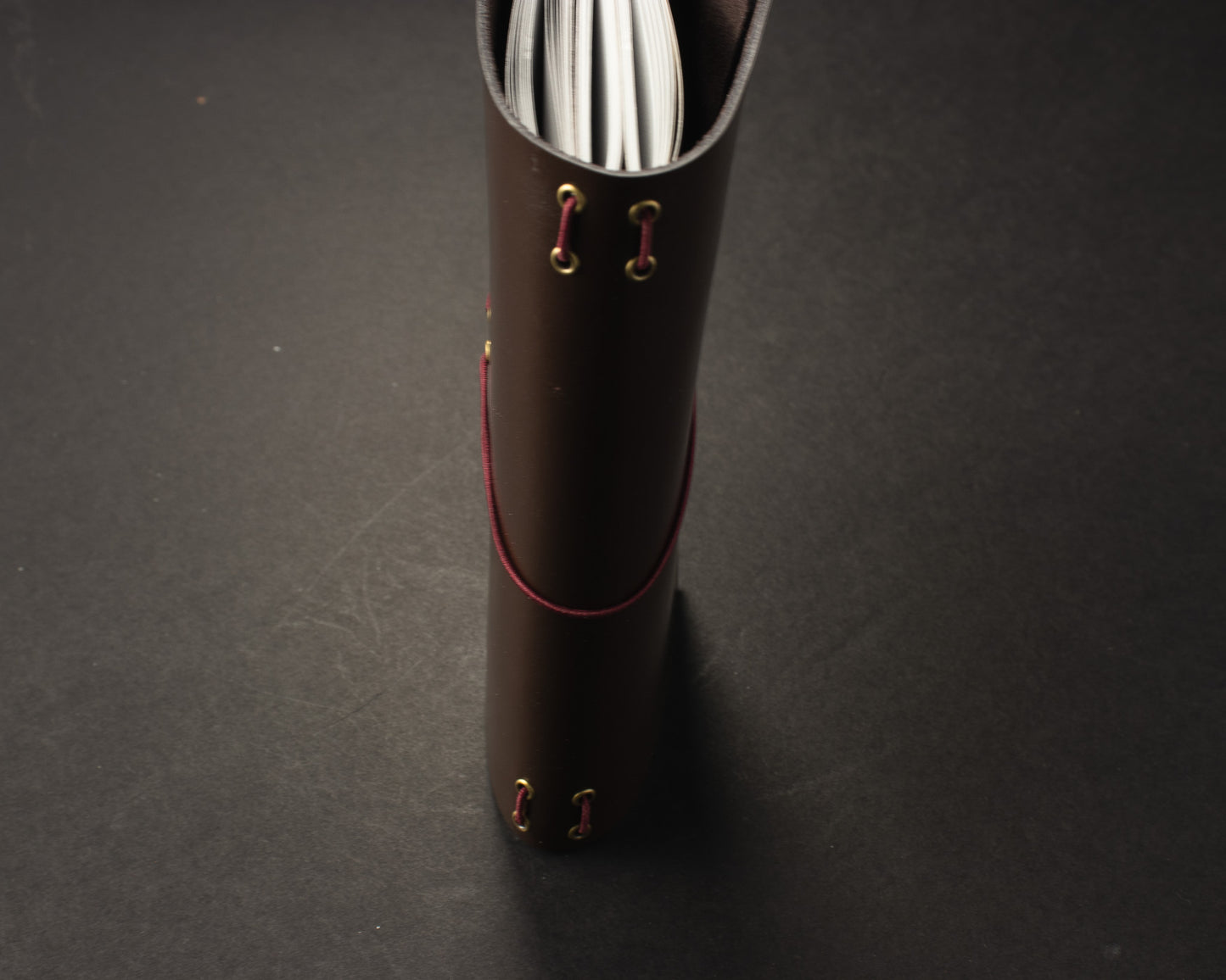 The Voyager — Traveler’s Journal in Oil-Tanned